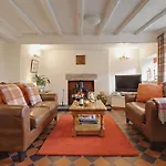 Nyaraló Smithy At Lindeth Windermere